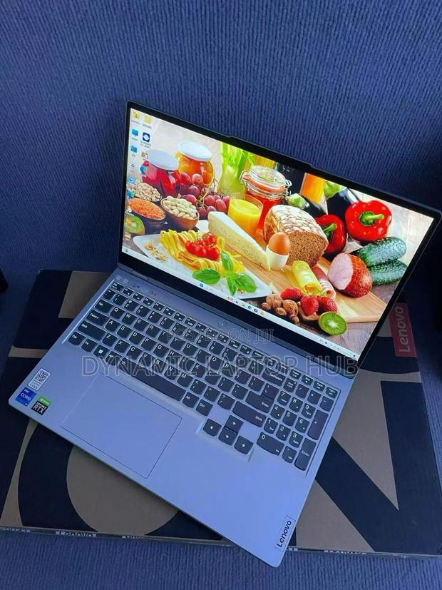 Laptop Lenovo Legion 7 16GB Intel Core i7 SSD 512GB - thumbnail 4