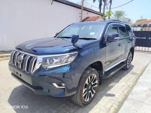 Toyota Land Cruiser Prado 2019 Blue