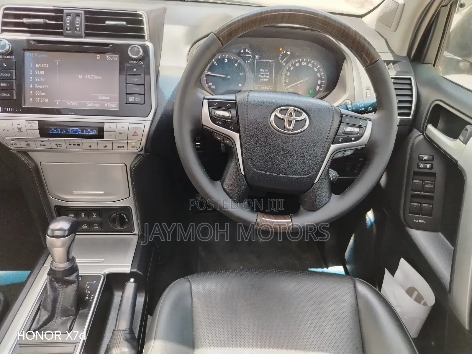 Toyota Land Cruiser Prado 2019