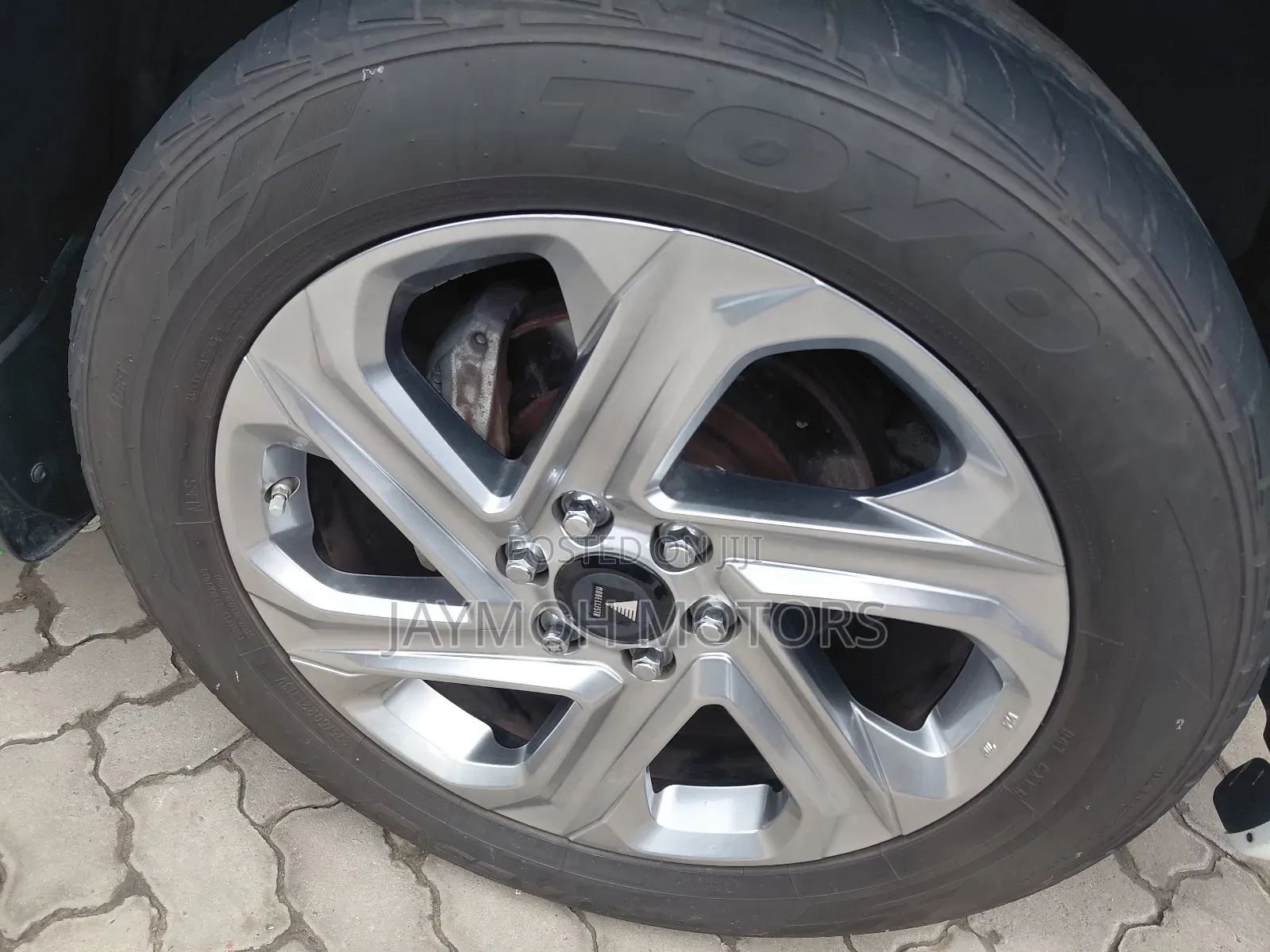 Toyota Land Cruiser 2024 White