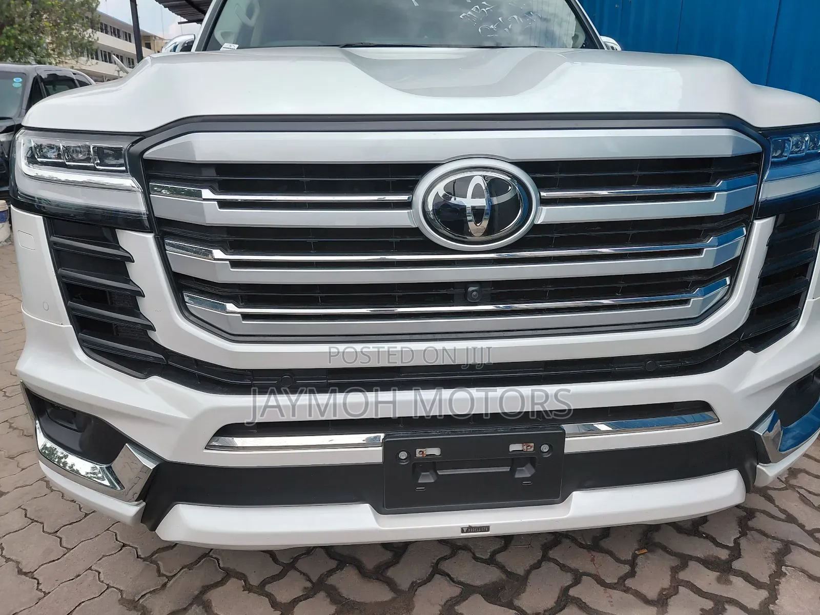 Toyota Land Cruiser 2024 White