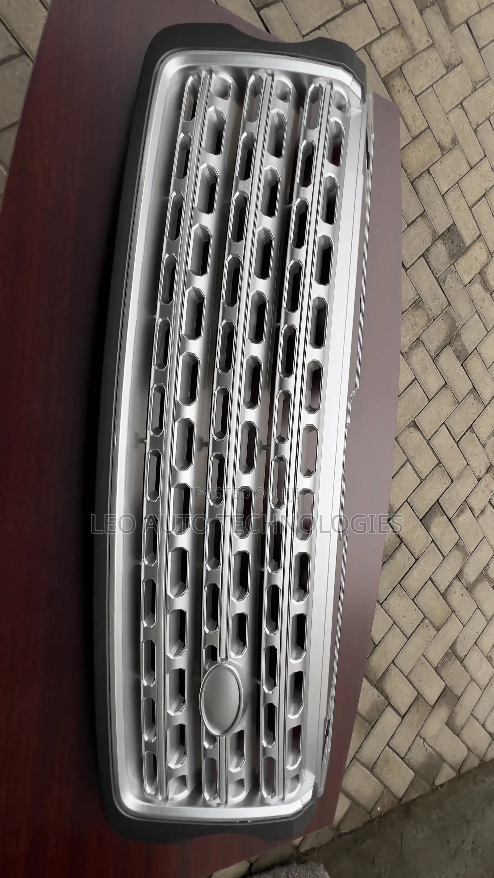 Front Bumper Grille for Range Rover Vogue L405