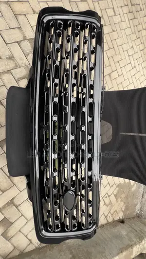 Front Bumper Grille for Range Rover Vogue L405