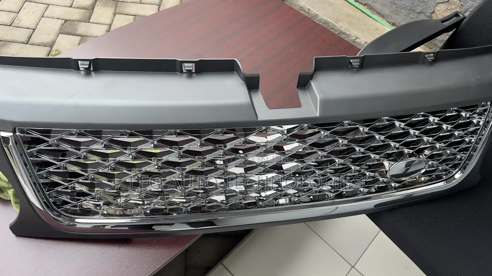 Front Bumper Grille for Range Rover Sport L320