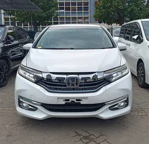 Honda Shuttle 1.5 Hybrid 2WD 2019 White