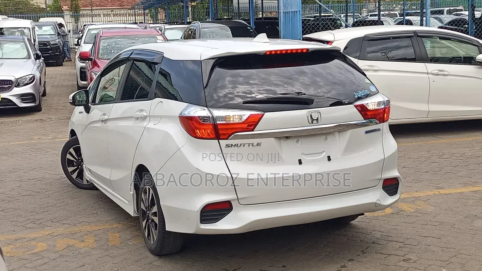 Honda Shuttle 1.5 Hybrid 2WD 2019 White