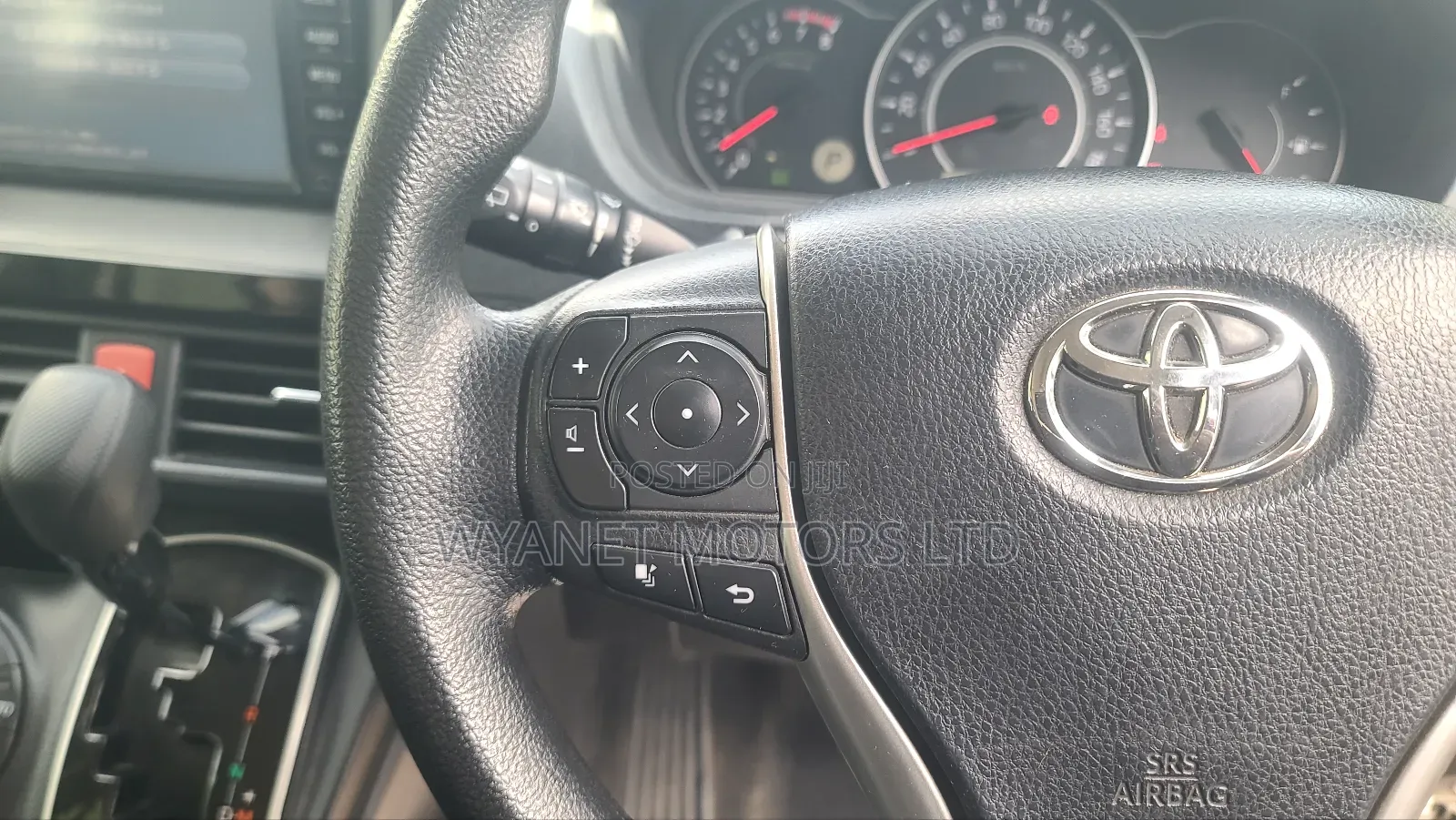 Toyota Voxy 2018 Silver