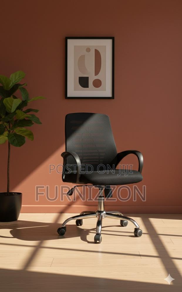 Adjustable Swivel Office Desk Chair