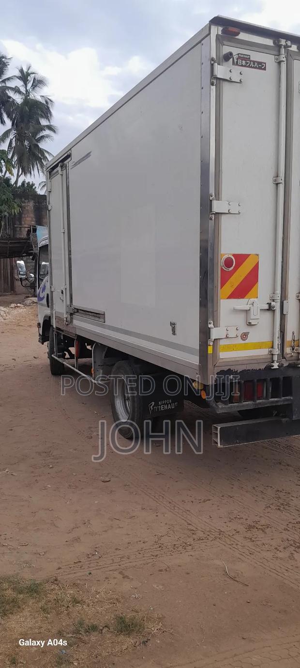 Isuzu Elf 2018 White - thumbnail 8