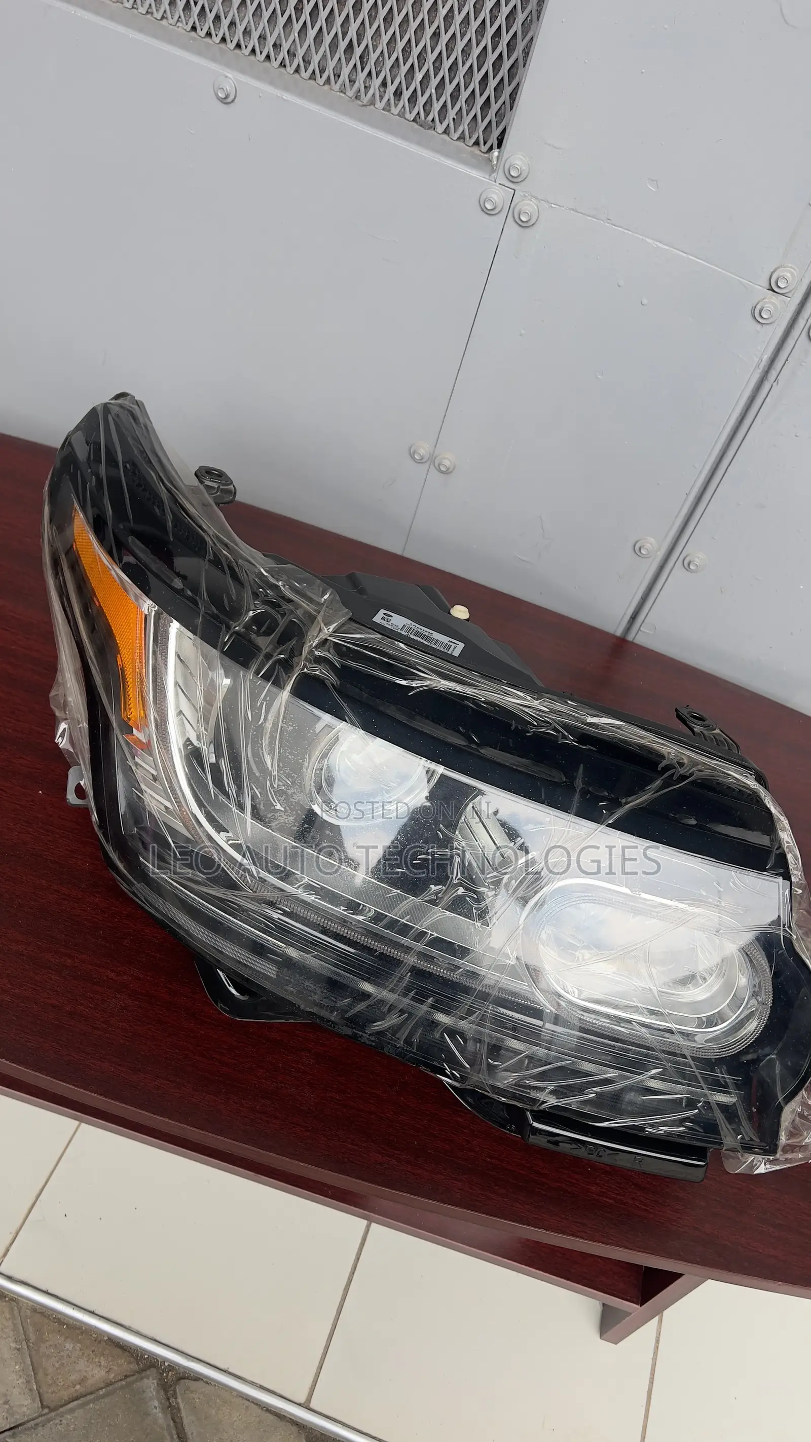 Headlight for Range Rover Vogue L405