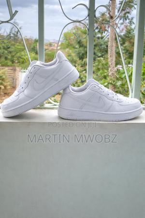 Air Force One - thumbnail 2