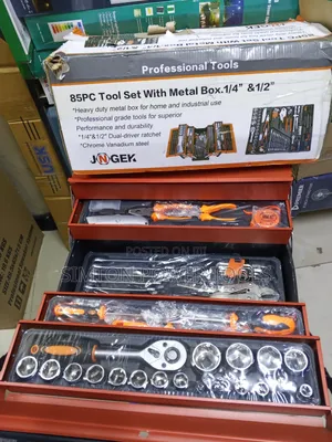 Heavy Duty 85 Piece Metallic Tool Set