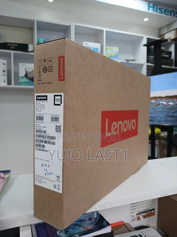 New Laptop Lenovo 16GB Intel Core i7 SSD 512GB - main view