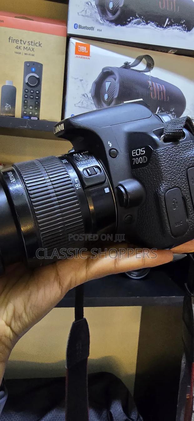 Canon 700d With 18-55mm - thumbnail 4