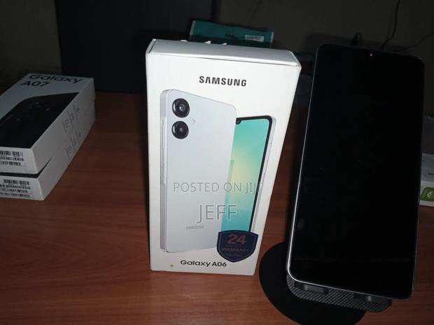 New Samsung Galaxy A06 64 GB White - thumbnail 2
