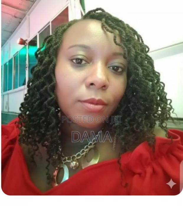 Beautiful Red Dress - thumbnail 2