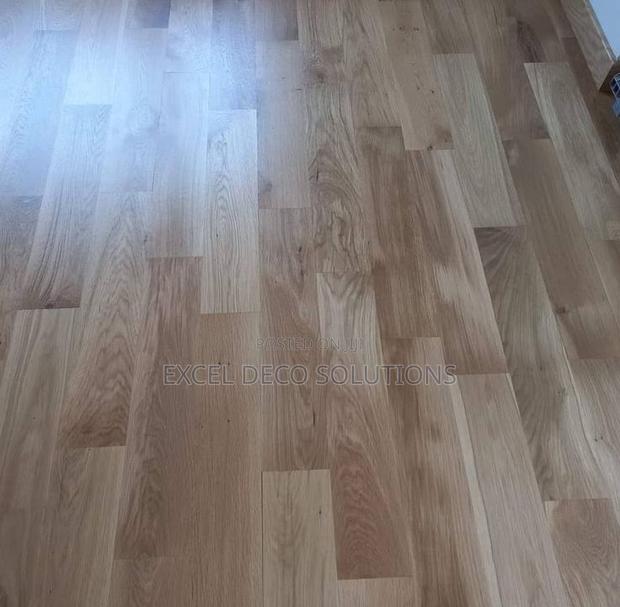 Commercial LVT Flooring – Modern Floor Finish
