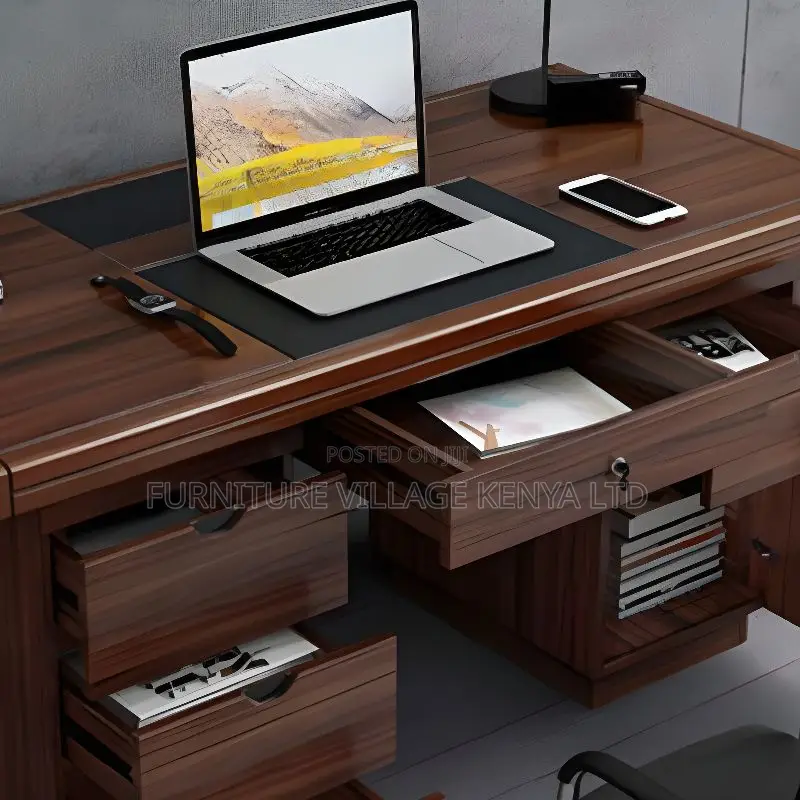 Office Tables: 1400mm Executive Office Desk With Drawers