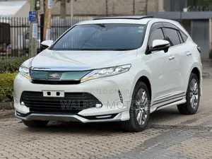 Toyota Harrier 2.0 2019 White