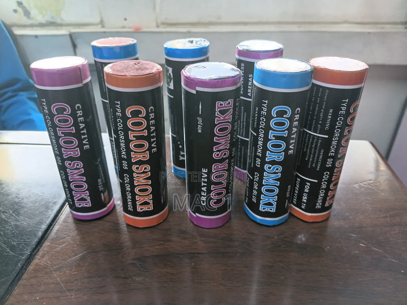 Multicolour Smoke Flare for Events/Gender Reveal Bomb