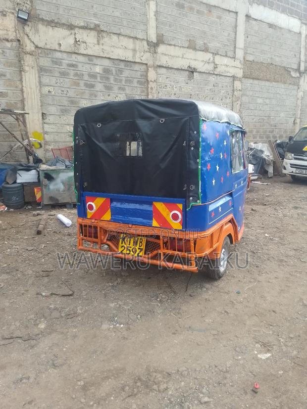 Piaggio Scooter 2022 Blue - thumbnail 2