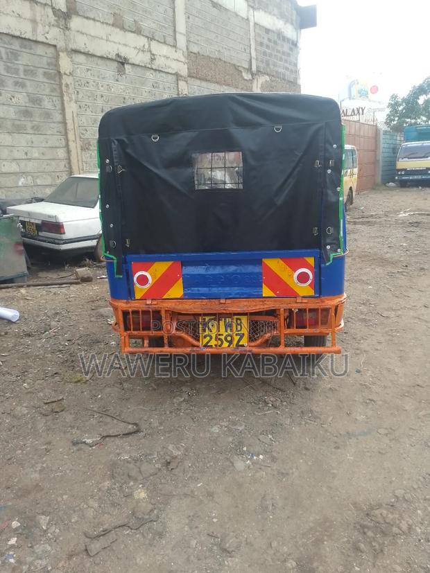 Piaggio Scooter 2022 Blue - thumbnail 5