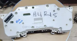 Dashboard Clock Toyota Auris