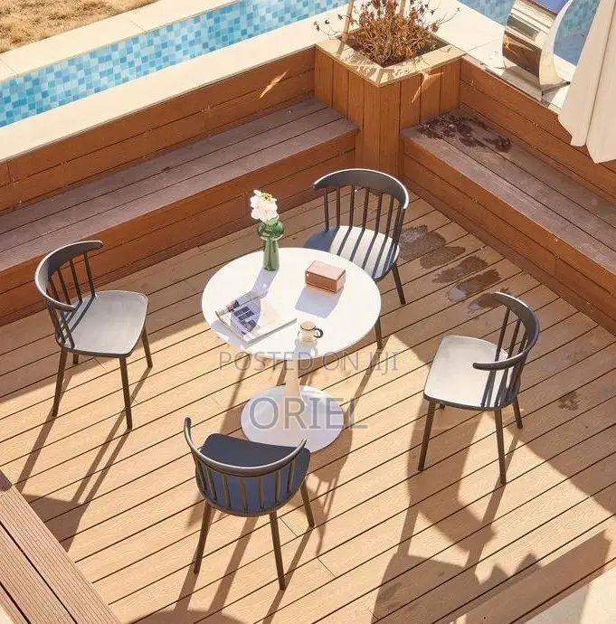 Home Chairs; Space-Saving Nordic Plastic Home Chair