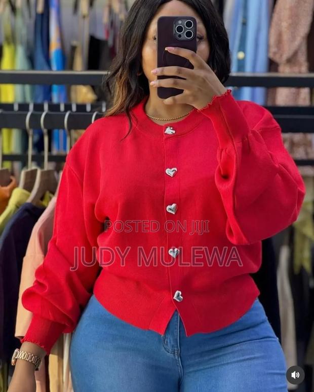 Selling Clothes - main view