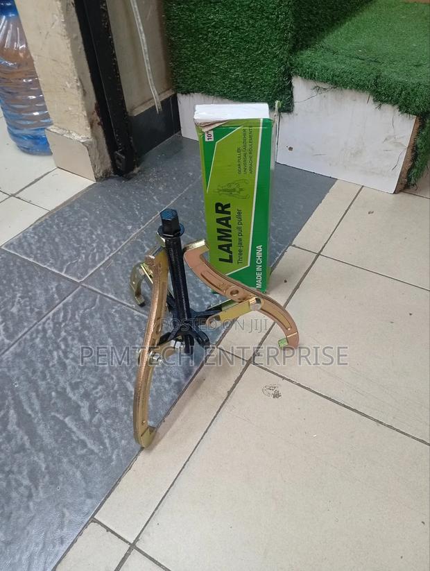 12-Inch Three-Jaw Gear Puller,