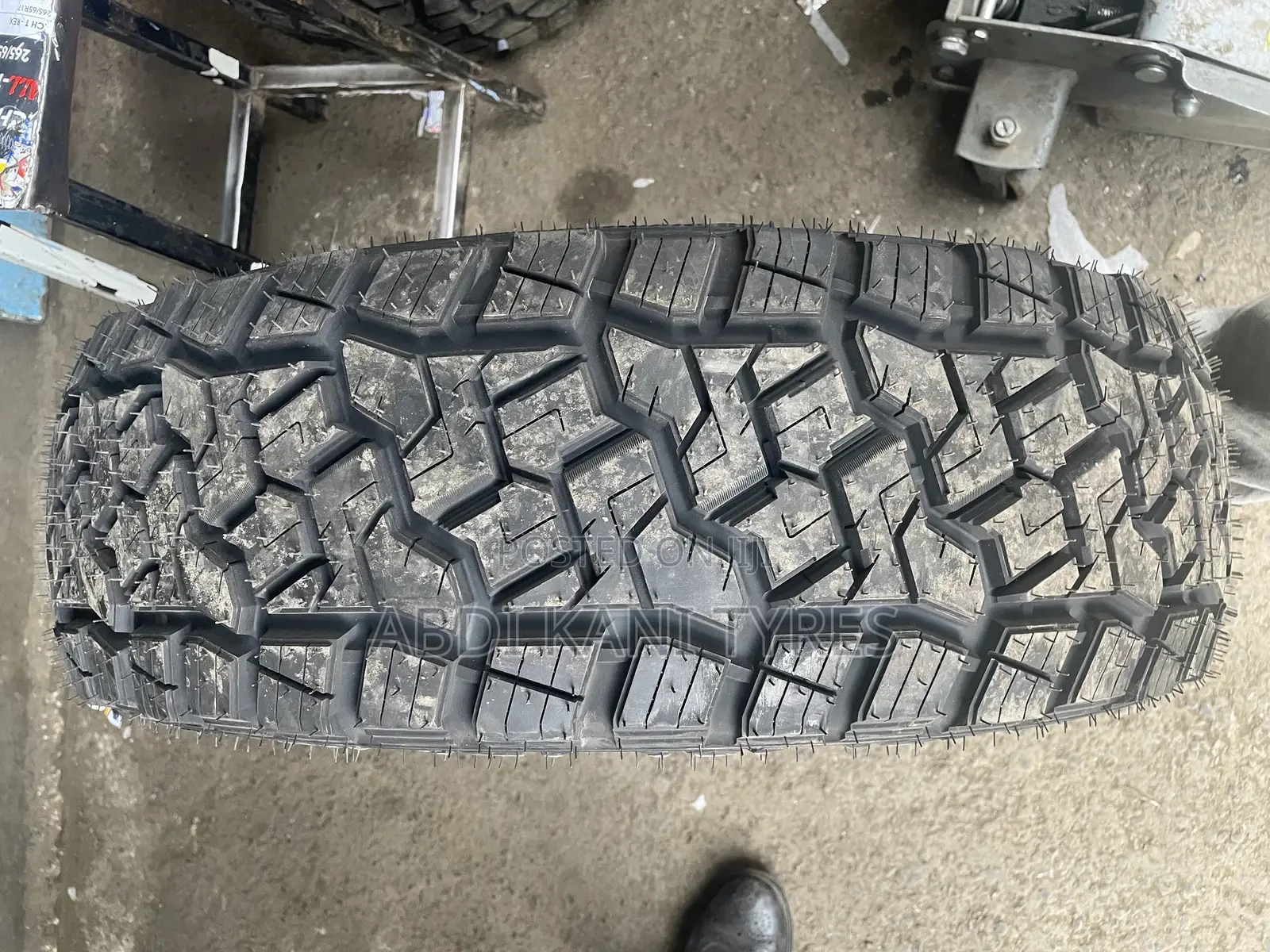 235/75r15 a/T Zelda Tires