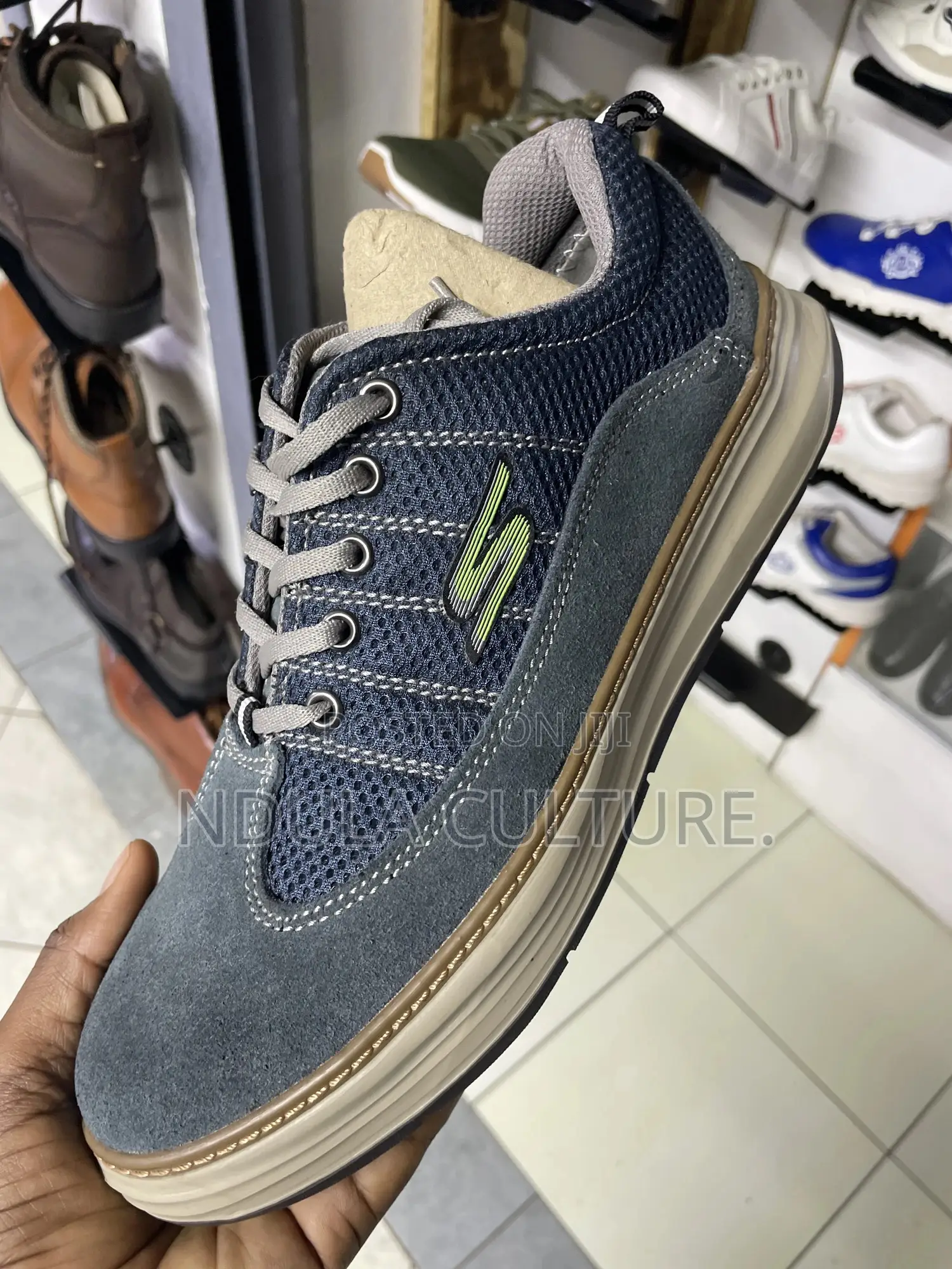 Skechers // Merrell Casuals