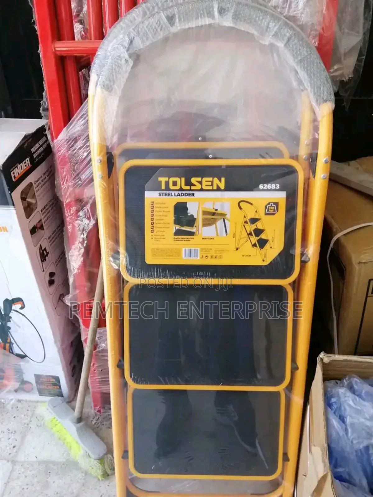 Tolsen Steel Ladder (Model 62683)