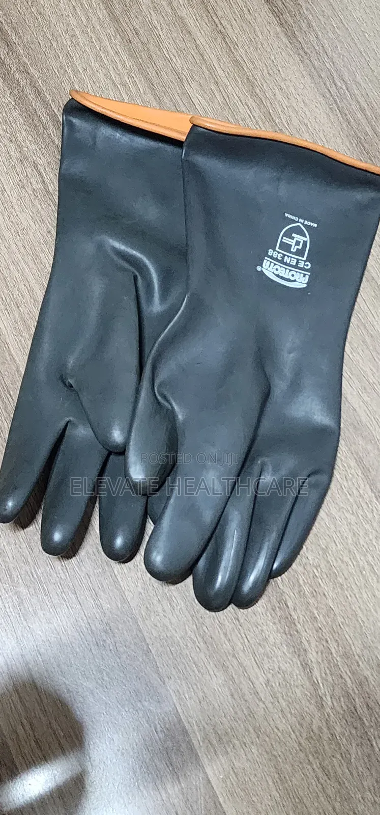Heavy Duty Chemical Rubber Gloves 14"