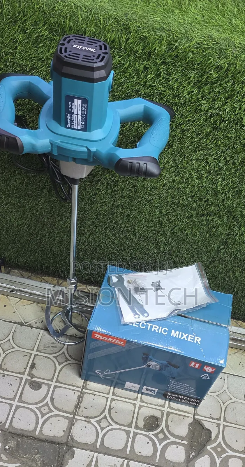 Makita Paint Mixer.