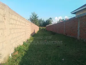 100by100 Namuyemba Kanduyi