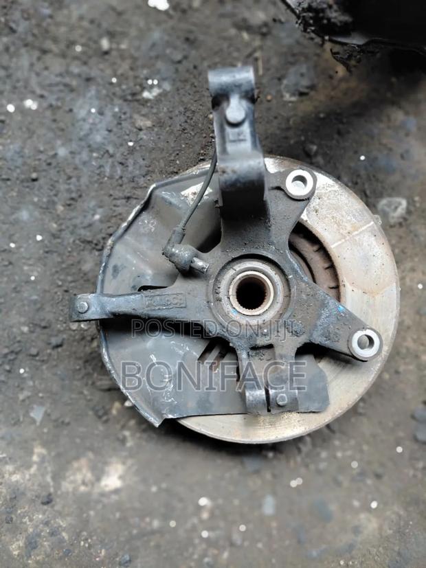 Mazda Tribute Front Hub Available - main view