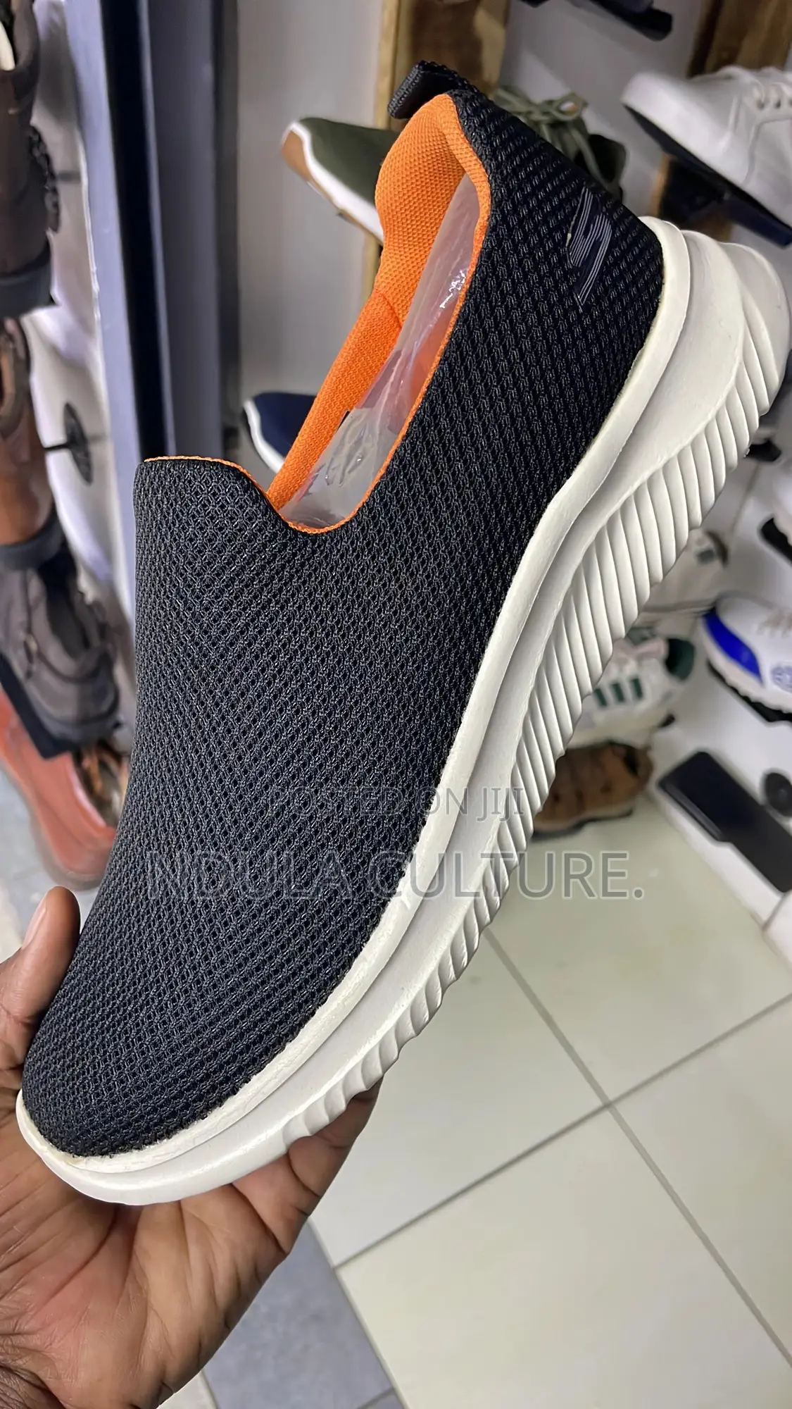 Skechers // Merrell Casuals
