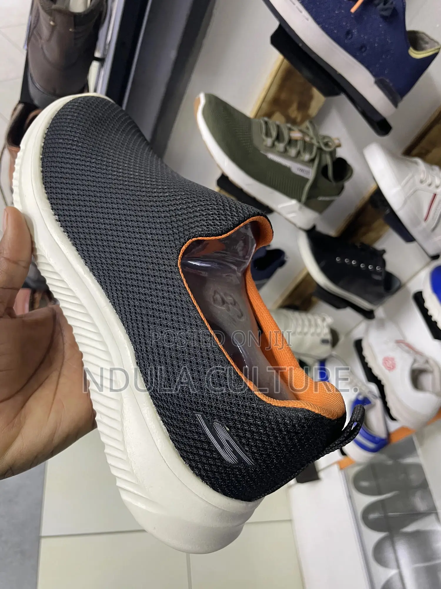 Skechers // Merrell Casuals