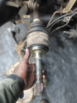 Toyota 100 Series Drive Shaft Available