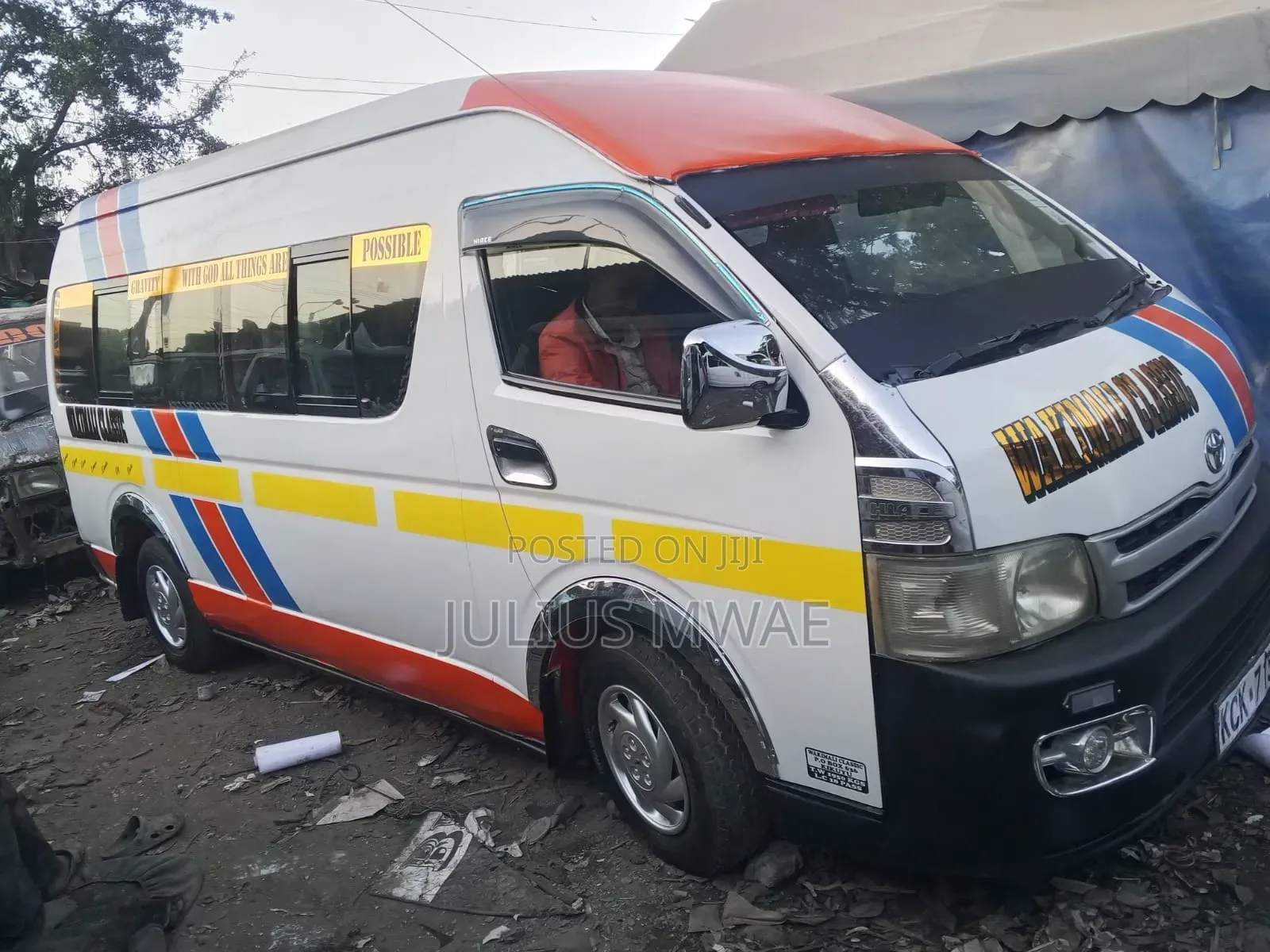 Toyota Grand HiAce 2010 White
