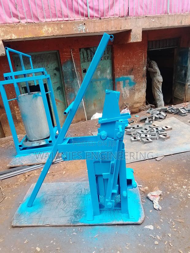 High Quality Interlocking Block Machine - main view