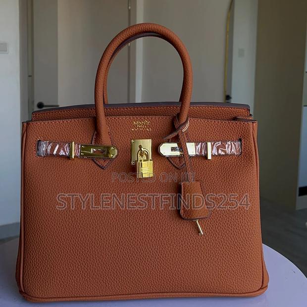 Boxed Kelly Hermes Bags. - thumbnail 3
