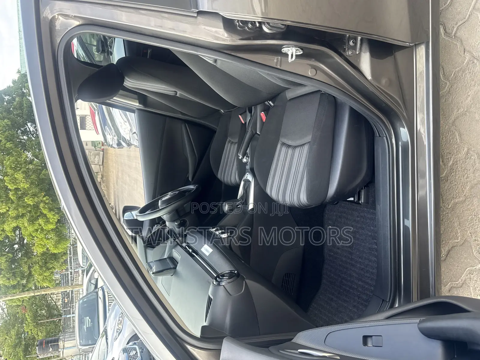 Mazda 2 2020 Gray