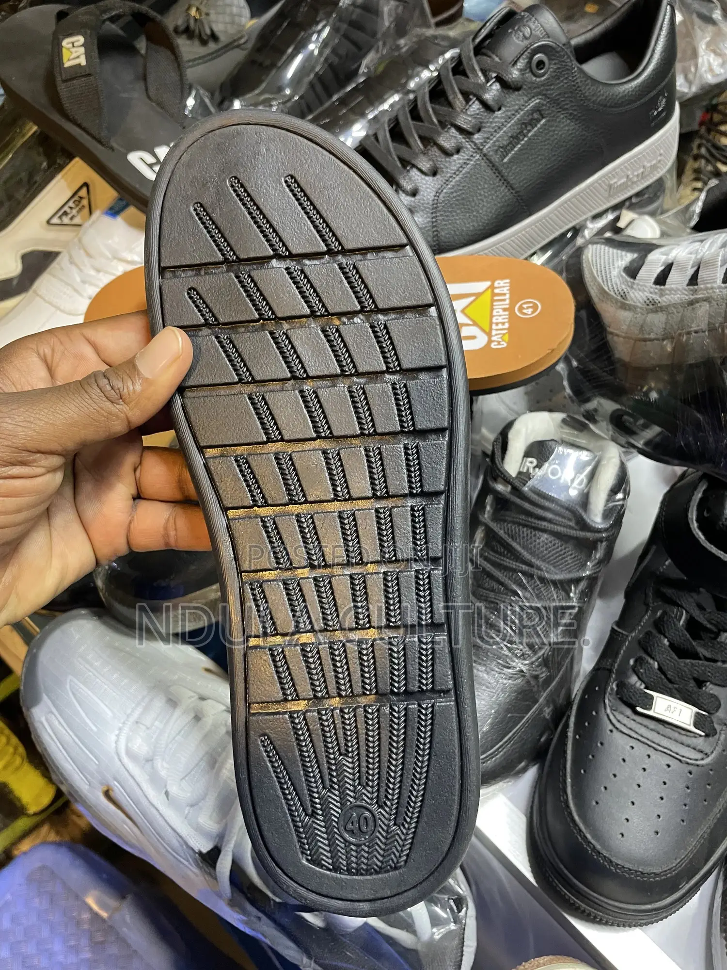 Salomon Contagrip