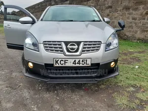 Nissan Dualis 2010 Silver
