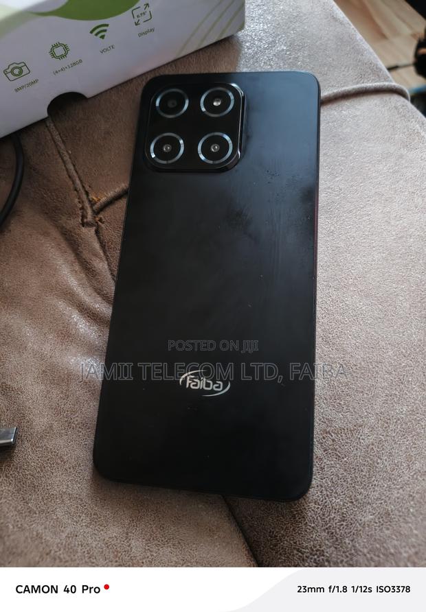 Mobile Phone 128 GB Black - main view