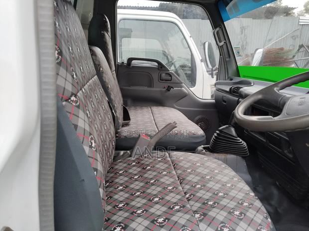 Isuzu NQR Canter - thumbnail 4