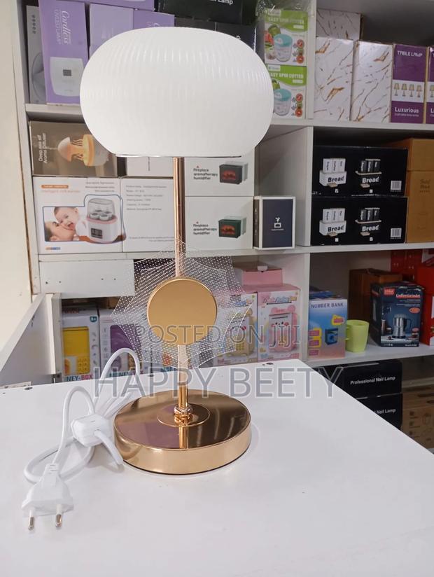 Modern Decorative Table Lamp - thumbnail 4