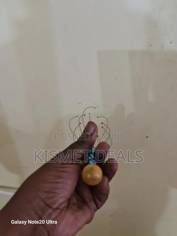 *Octopus Head Scalp Massage Comb - thumbnail 2
